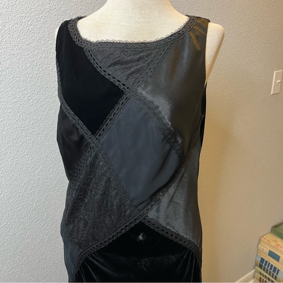 ABS Allen Schwartz Vintage Black satin velvet Dress size 12 - Picture 3 of 9